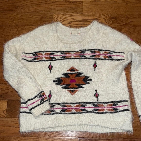 Ladies Billabong Fuzzy soft cream colored Aztec Tribal Print Sweater M - Picture 2 of 9